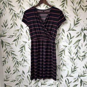 Banana Republic Dress. Petite Small. Black/Coral.